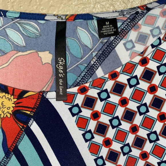 Skyes The Limit Floral Striped Blouse - Picture 3 of 4